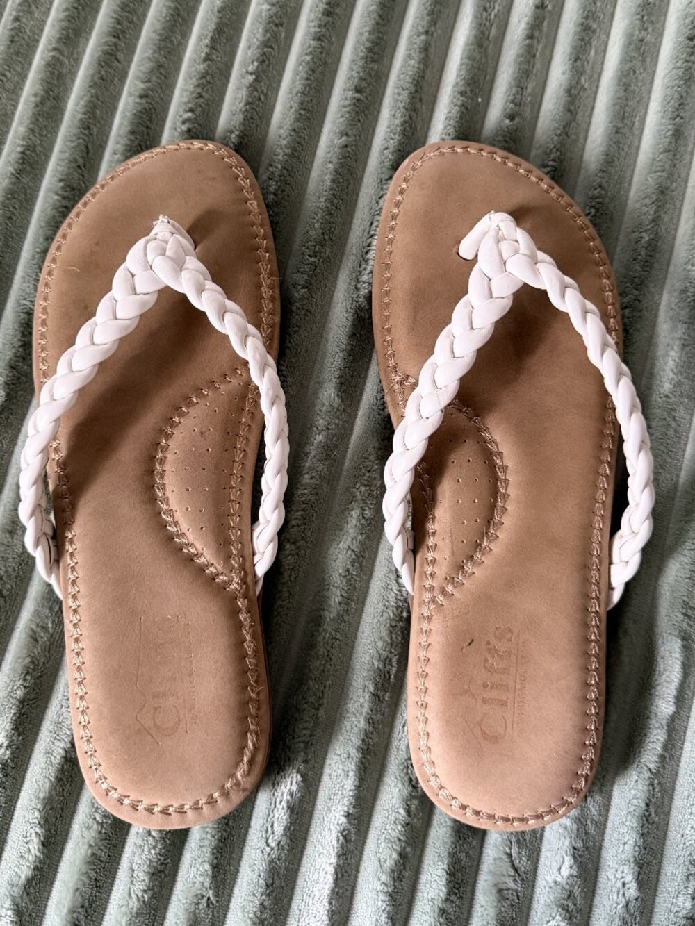 NEW Cliffs White Rope Style Sandals by White Mountain